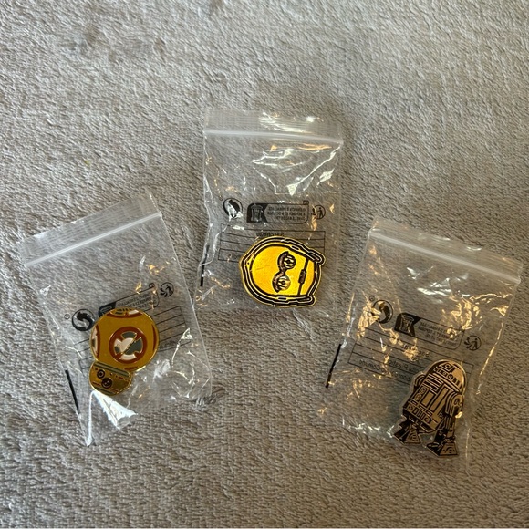 The Droids You’re Looking For Enamel Pin Set - Picture 7 of 8
